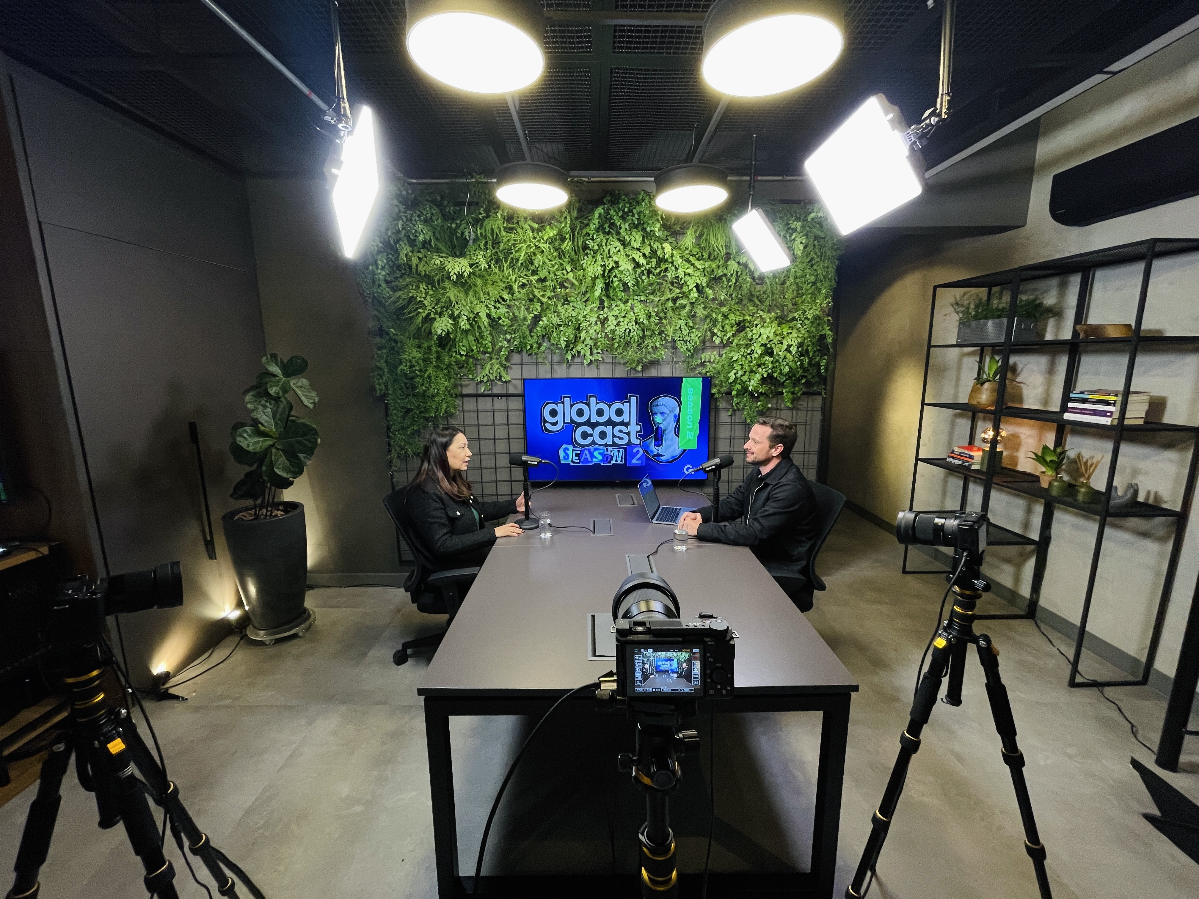 Gravação de cursos e infoprodutos com iluminação de cinema em São Paulo